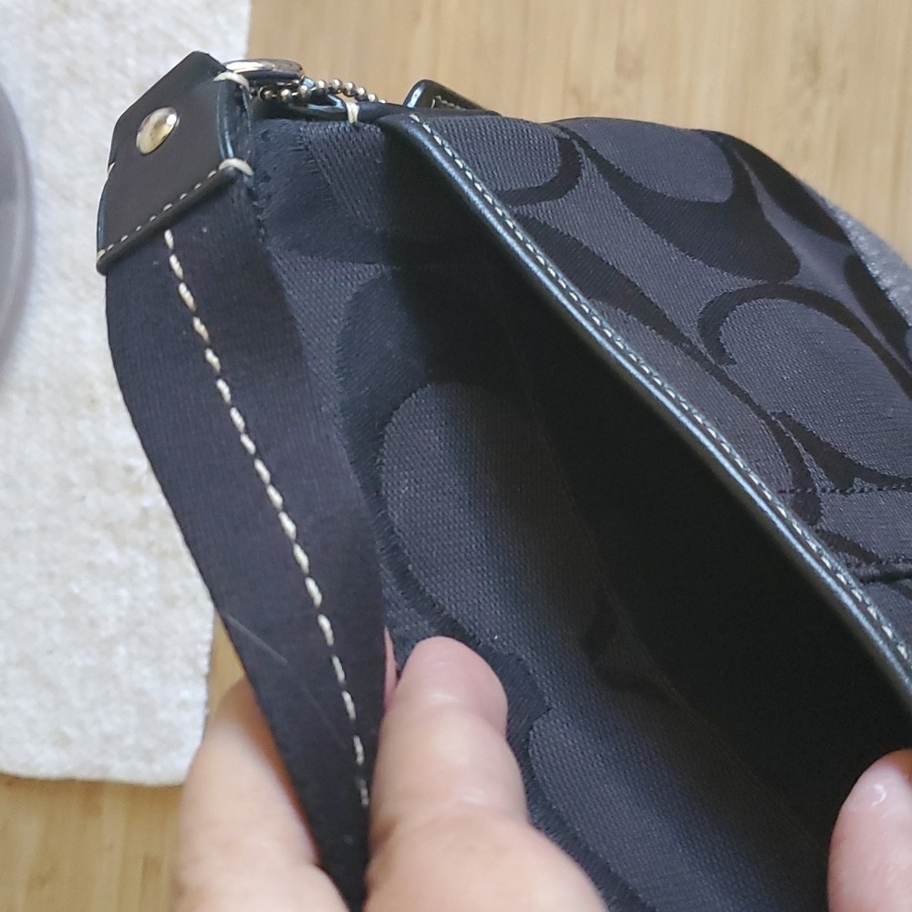 Coach Vintage crossbody - Picture 5 of 5
